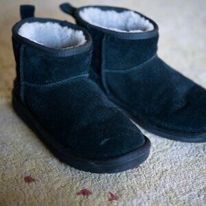 Kids Ugg Sheepskin Classic Mini Black Boots Original From AUSTRALIA